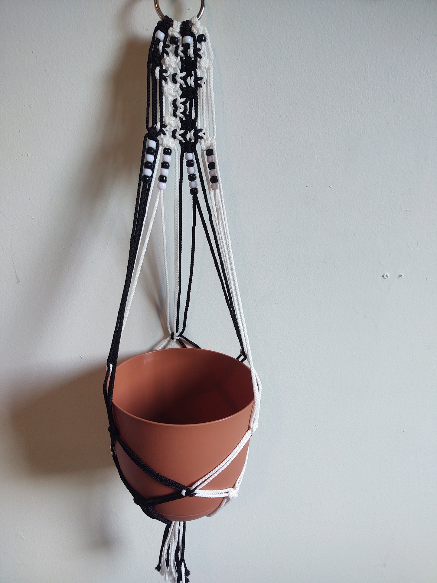 Macrame Plant Hanger, 6 inch pot, Gemini